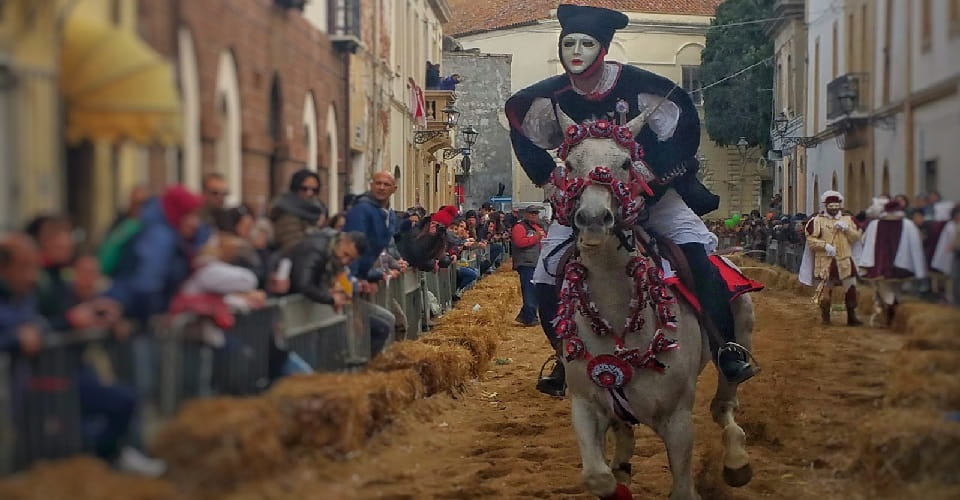 Image Description for http://80.88.88.181:8888/gpsviaggi/gpsviaggi/packages_photos/1161/Carnevale-Sardegna-1.jpg