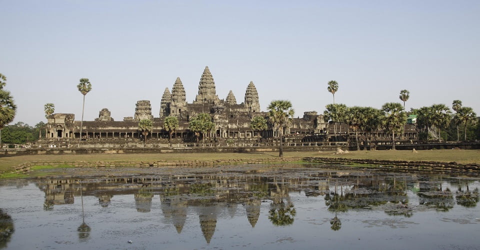 Image Description for http://80.88.88.181:8888/gpsviaggi/gpsviaggi/packages_photos/1266/Angkor-Wat-1.jpg