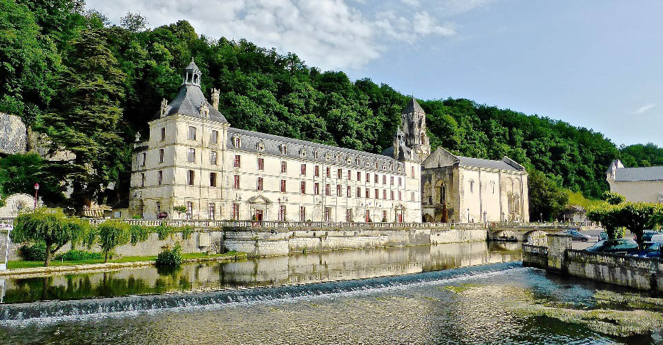 Image Description for http://80.88.88.181:8888/gpsviaggi/gpsviaggi/packages_photos/821/Brantome-1.jpg