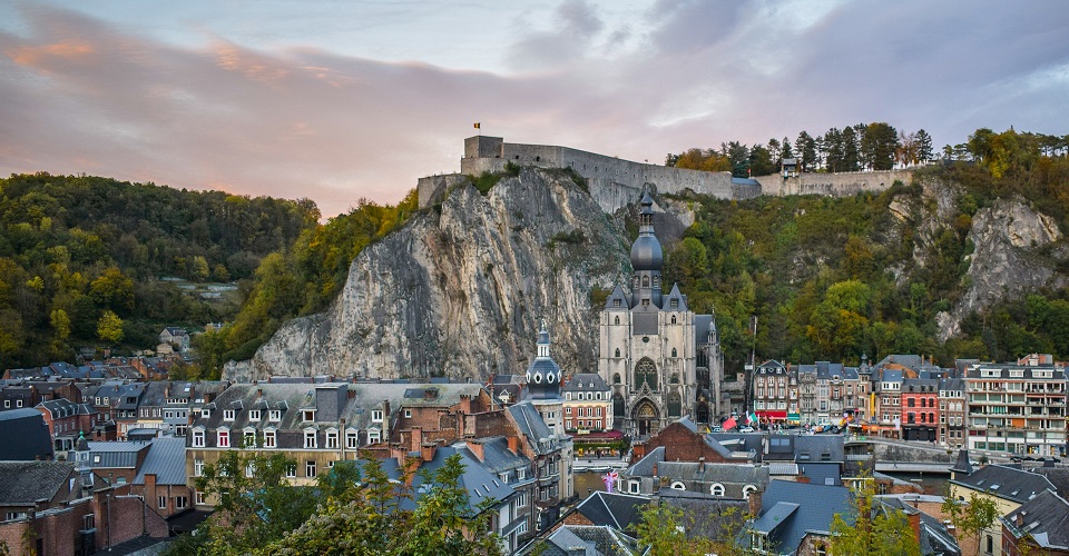 Image Description for http://80.88.88.181:8888/gpsviaggi/gpsviaggi/packages_photos/962/Dinant-1.jpg